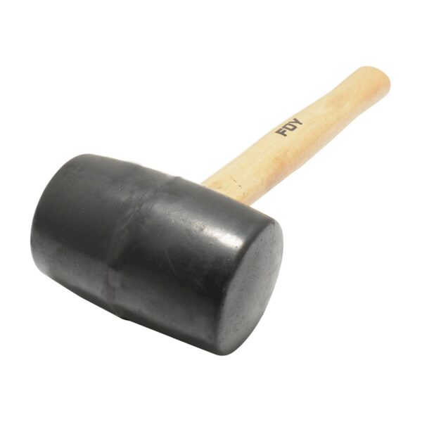 141881 Mazo con cabeza de hule negro con mango de madera de 13", 24 oz Foy