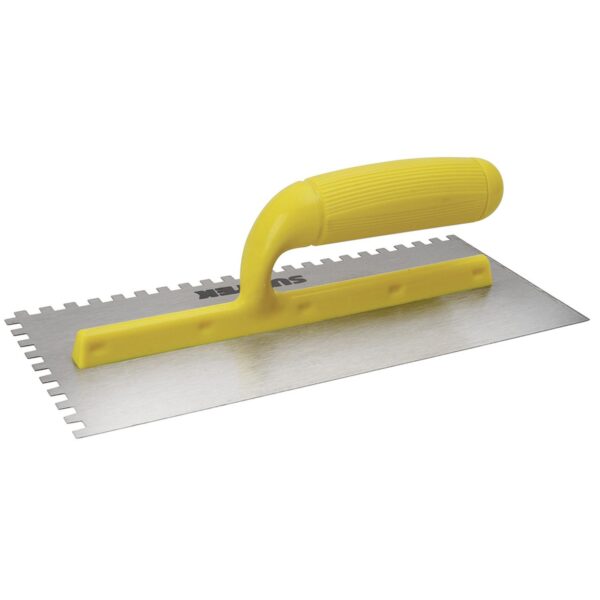 123188 Llana dentada cuadrada de acero al alto carbon con mango plastico 11" x 5" Surtek