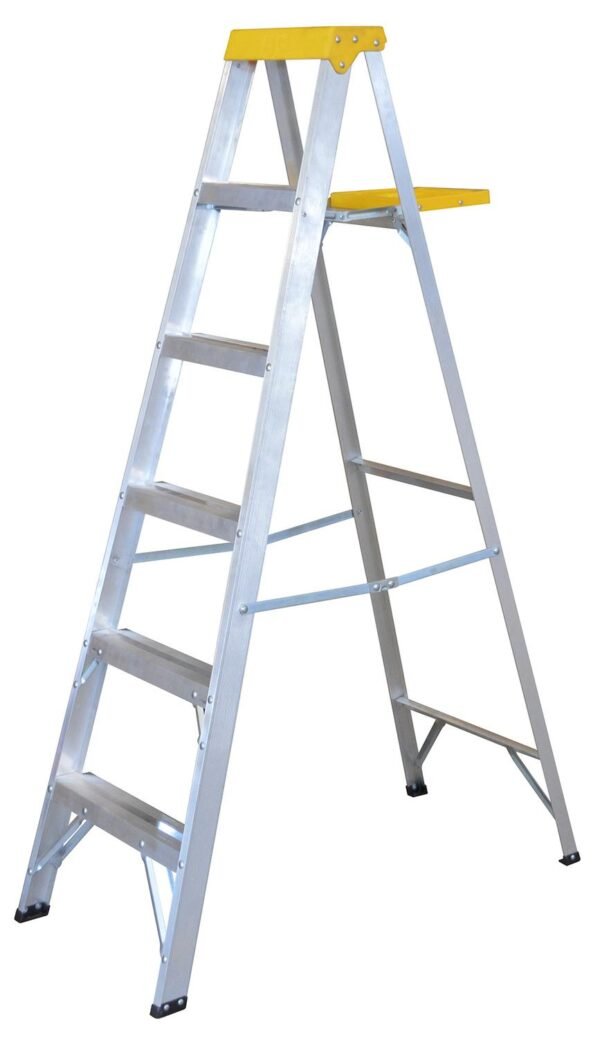 Escalera de tijera tipo III de aluminio y tapa plastica con 5 peldaños Surtek